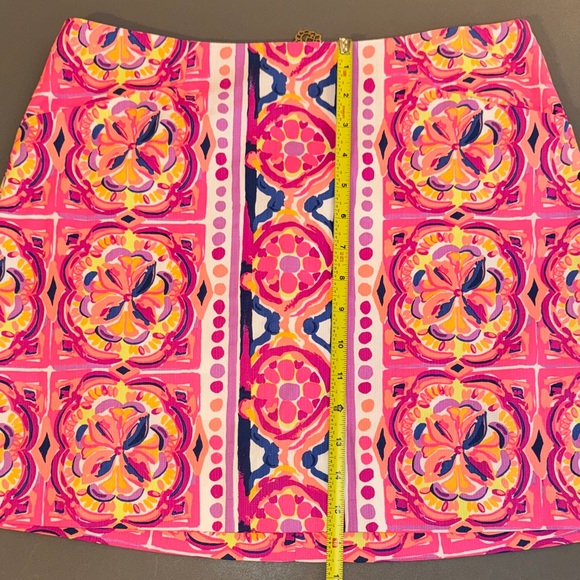 Lilly Pulitzer Marigold Pink Fushion Floral Skort Size 4 - Picture 6 of 9